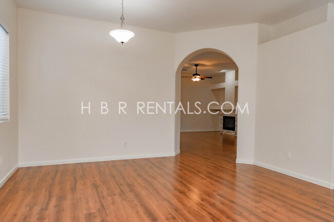 Building Photo - Single Story 3-Bedroom Home in Tracy – 173...