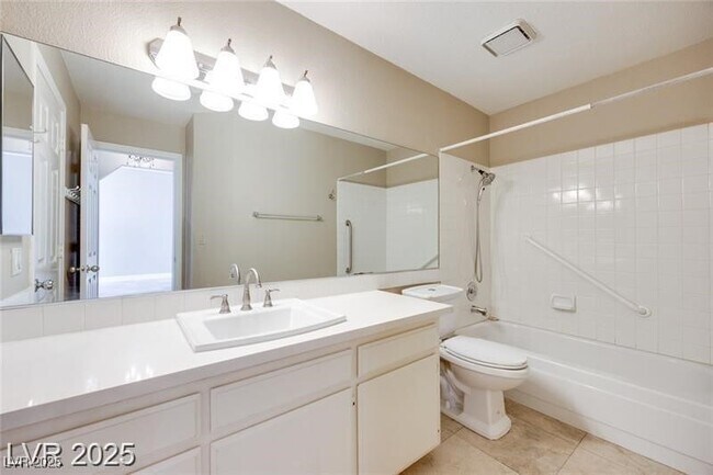 Building Photo - 2723 Seabridge Dr