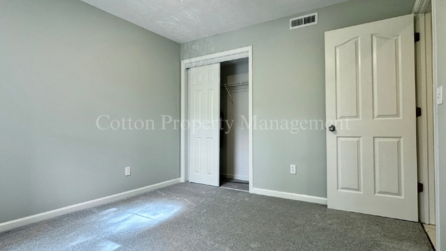 Building Photo - Beautiful 3BR/2BA home in Turtle Cove - $1...