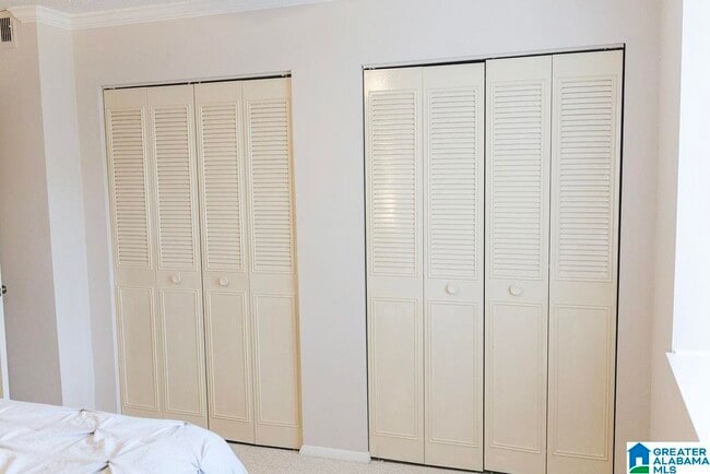 Building Photo - 1303 Woodland Vlg