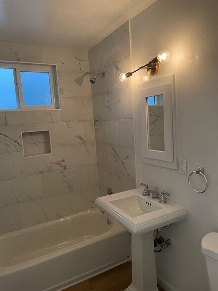 Building Photo - 2117 247th St