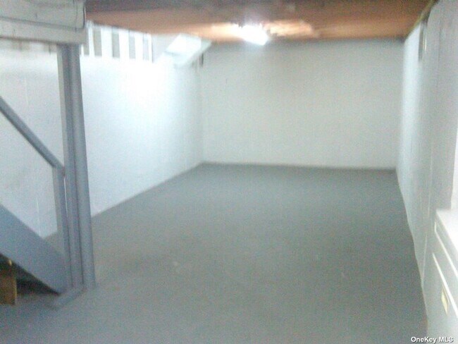 Building Photo - 6 Brook Path