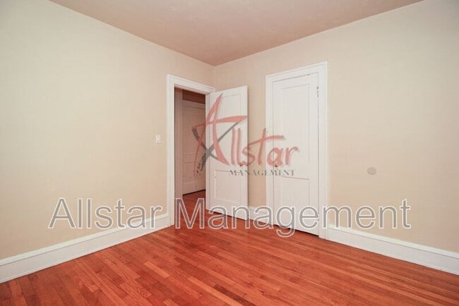 Building Photo - 1622 Northland Ave