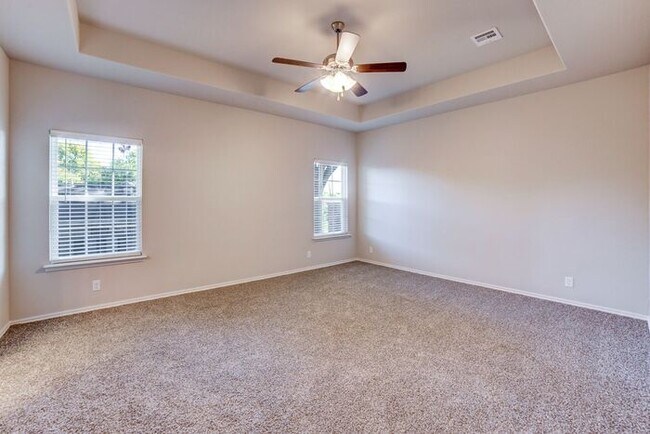 Building Photo - 3/2/2 Brand New Luxury Patio Home