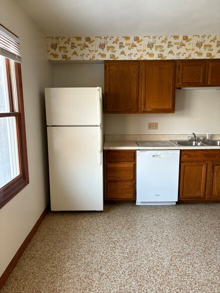 Building Photo - 1234 W Governor St