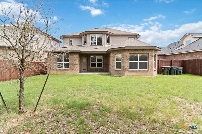 Building Photo - 3621 Cinkapin Dr