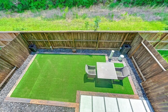 Building Photo - 50 Cheswood Manor Drive