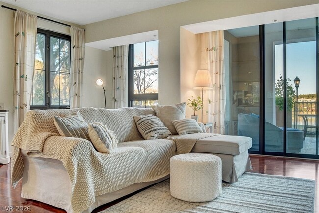 Building Photo - 29 Montelago Blvd