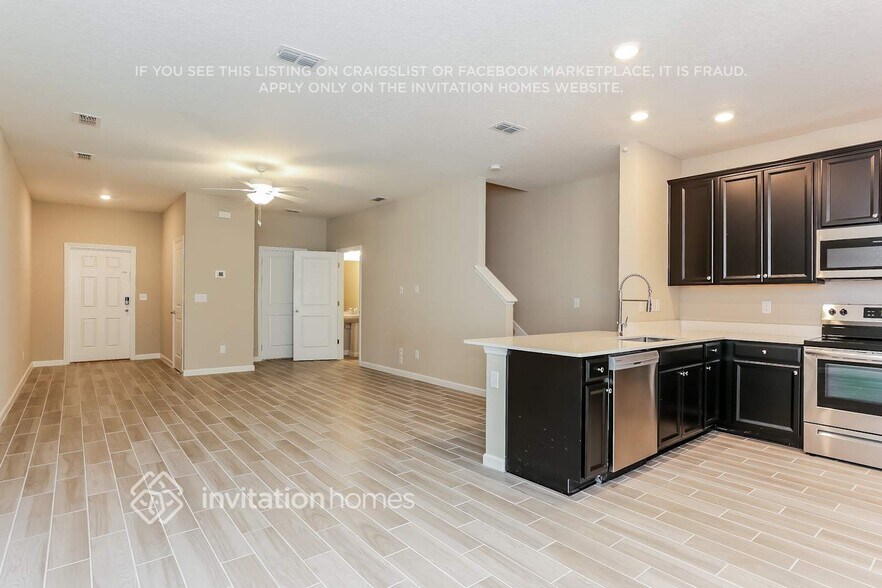 Building Photo - 655 Cherry Ridge Dr