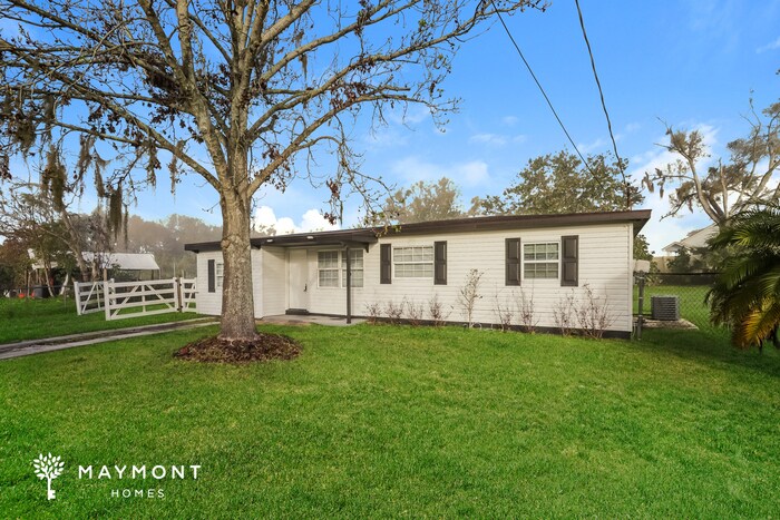 Building Photo - 147 NW 10th Dr