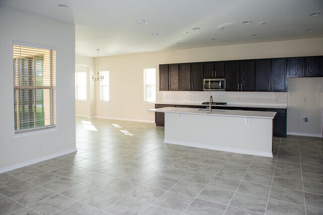 Building Photo - 1547 Bayfront Pk Aly