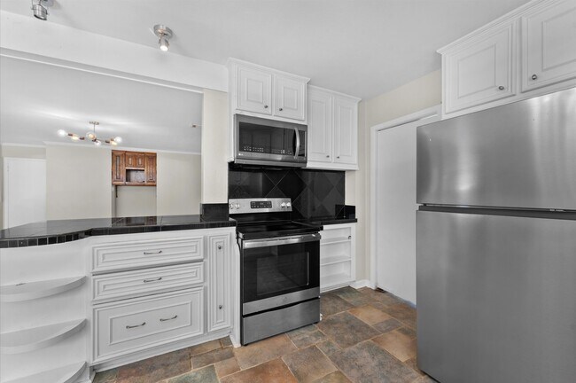 Building Photo - 3510 Elmridge St