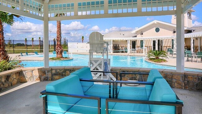 Building Photo - 13009 Leisure Cove Dr