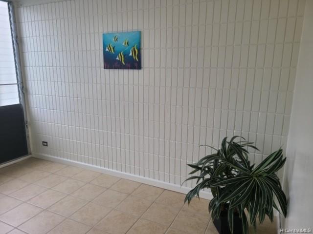 Building Photo - 46-283-283 Kahuhipa St