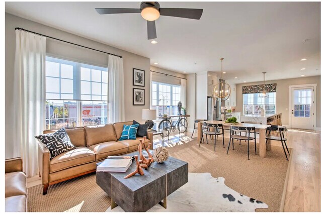 Building Photo - 294 Reed Walk SW