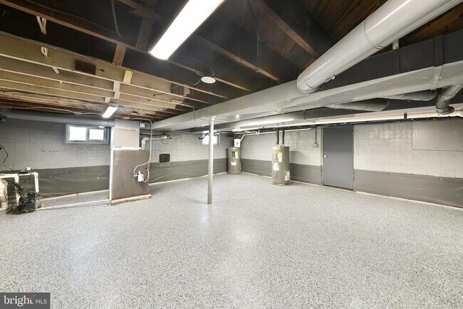 Building Photo - 6166 Mechanicsville Rd