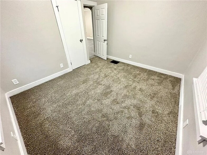 Building Photo - 30 Brighton St