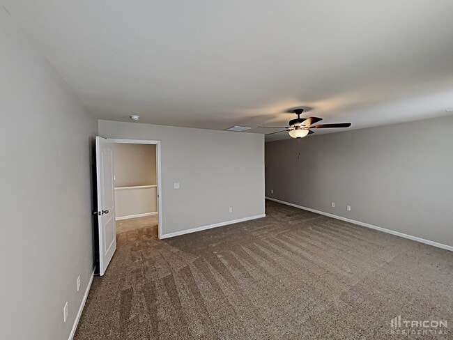 Building Photo - 4676 Midstream Crossing Dr