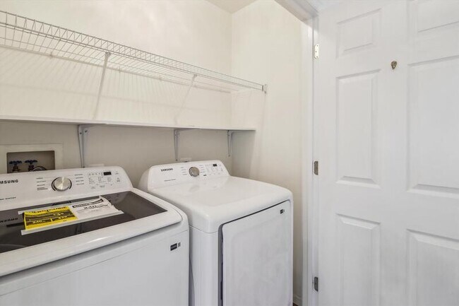 Building Photo - 13404 Fountain Club Dr