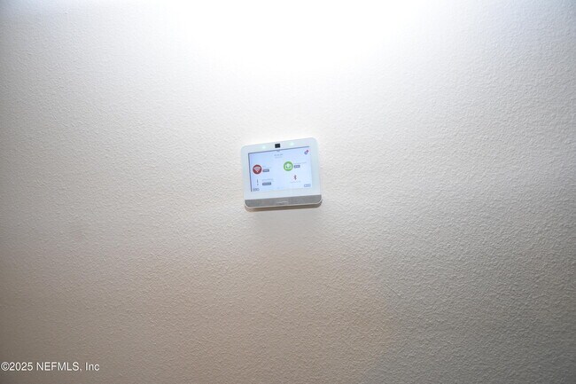 Building Photo - 70200 Roseapple Ct