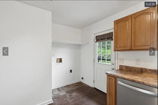 Building Photo - 3632 Willow Creek Ct