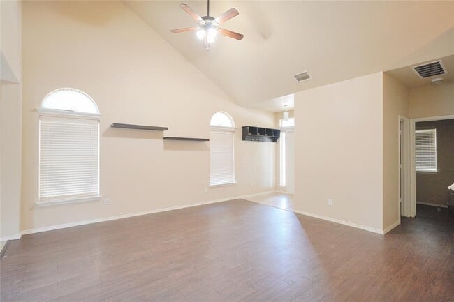 Building Photo - 3208 Winding River Trail