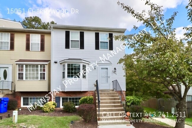 Primary Photo - Updated End Unit Townhome W/ Fenced in Yard!