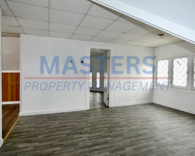 Building Photo - 322 Euclid Ave