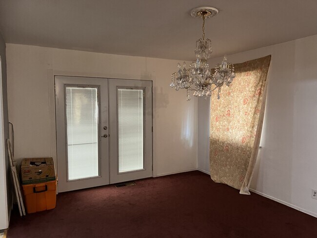 Building Photo - 52 Arbol Ave