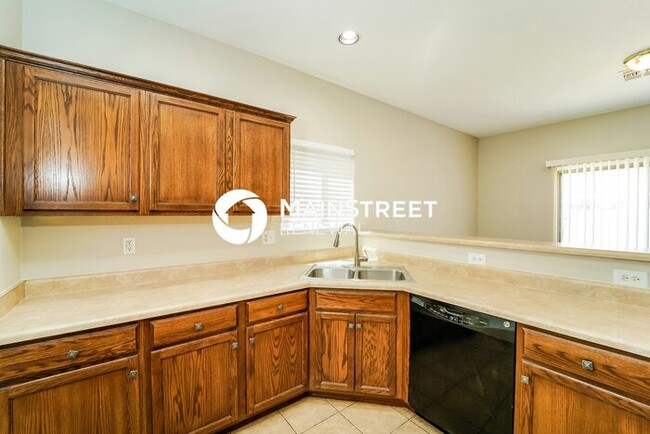 Building Photo - 6512 S De Concini Dr