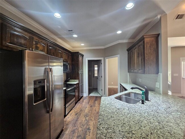 Building Photo - 1017 Ridge Point Dr