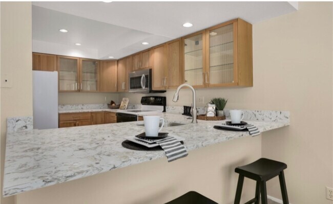 Building Photo - 1 143rd Ave SE