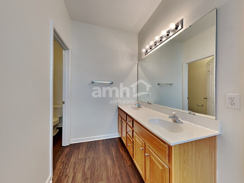 Building Photo - 13326 Chelsea Ridge Ln