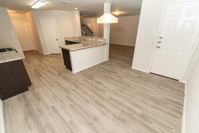 Building Photo - 17123 Hailey Harbor Dr