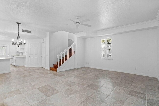 Building Photo - 2828 W Community Dr
