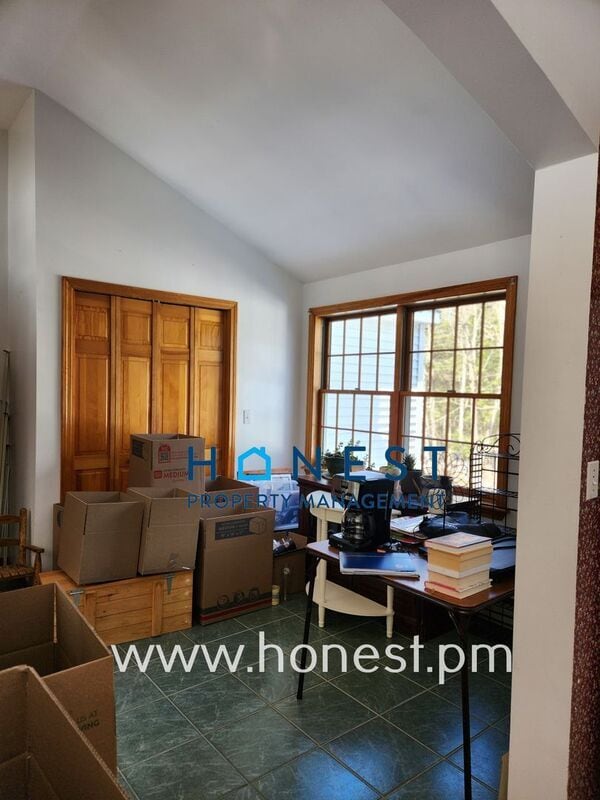 Building Photo - 12 Joey Ln