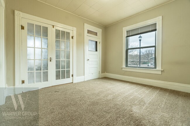 Building Photo - 3406 W Colorado Ave