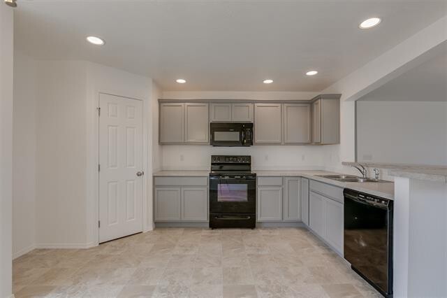 Building Photo - Available June - Newer Home for Rent in Va...