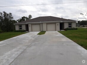 Building Photo - Beautiful NEW Duplex for Rent in Punta Gorda!