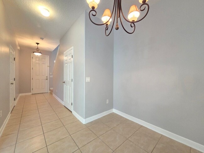 Building Photo - 337 Coral Beach Cir