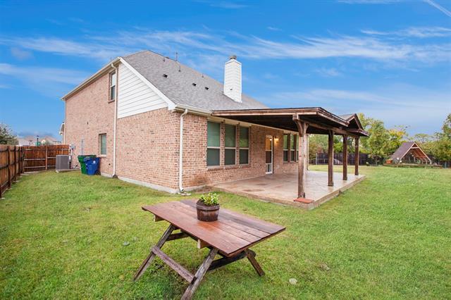 Building Photo - 5601 Fremont Dr