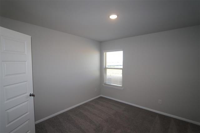 Building Photo - 13180 Zion Dr