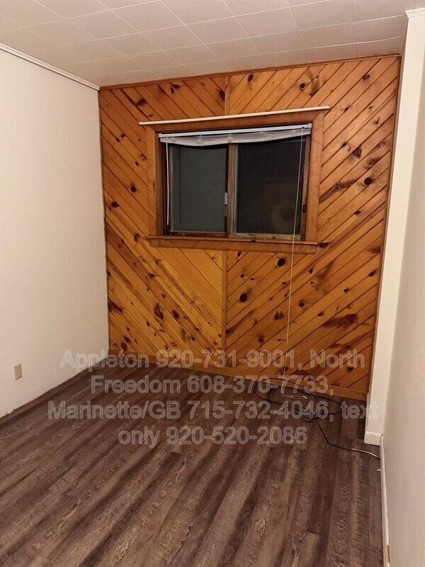 Building Photo - S7559 US-12