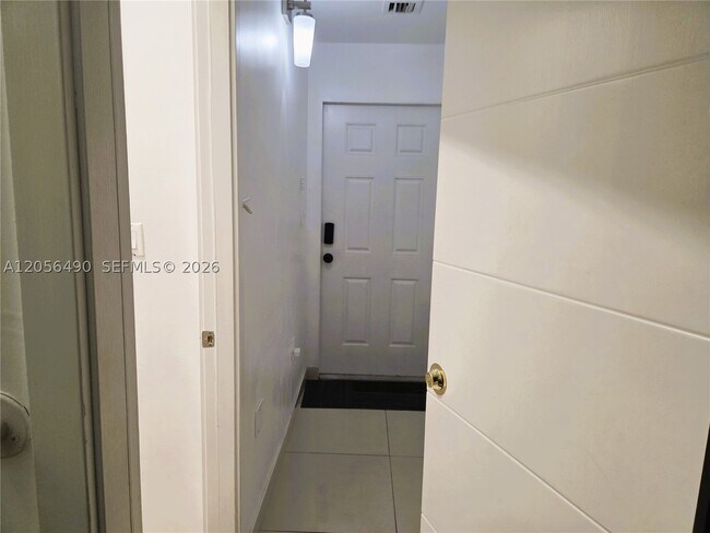 Building Photo - 13932 SW 259th Way
