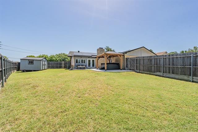 Building Photo - 6217 Scenic Dr