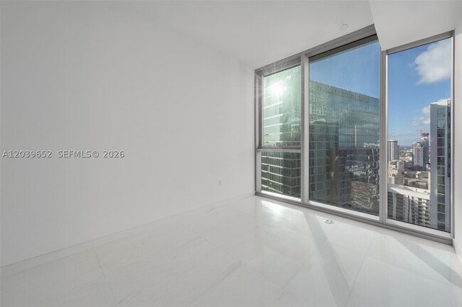 Building Photo - 300 Biscayne Blvd