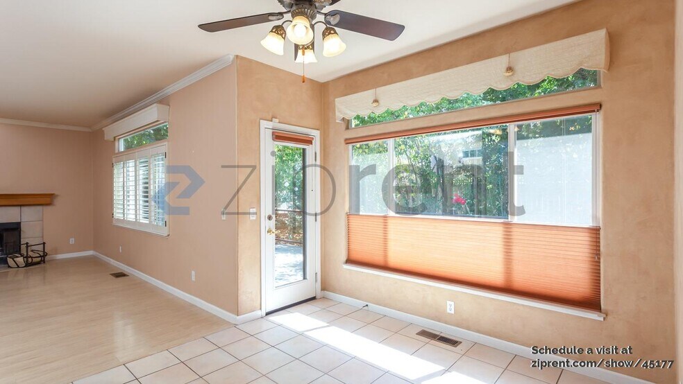Building Photo - 5420 Hazelwood Ct