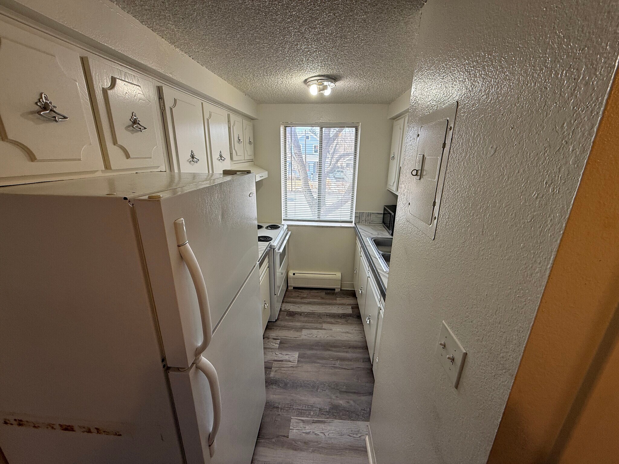 Building Photo - 1424 11th Ave