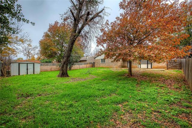 Building Photo - 5307 School Hill Cir