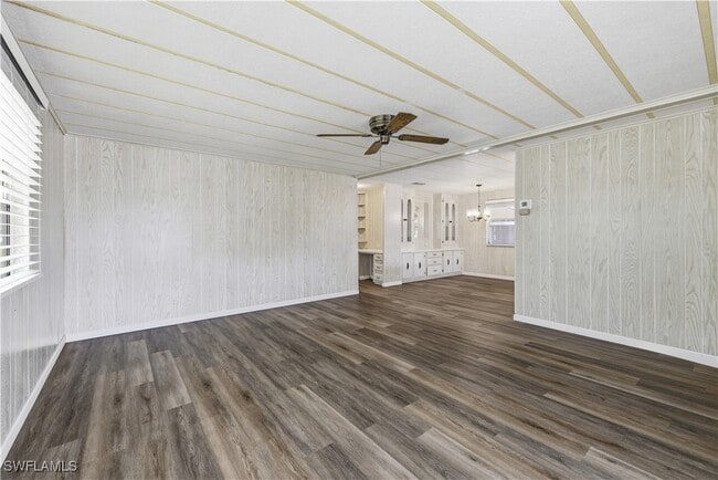 Building Photo - 181 Sugarloaf Ln